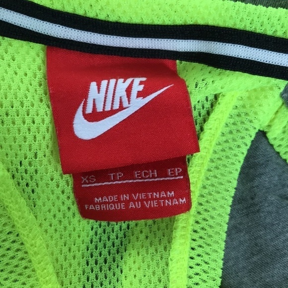 2/$25 NIKE Gray Neon Green Racerback Tank Top Size XS - Picture 6 of 7